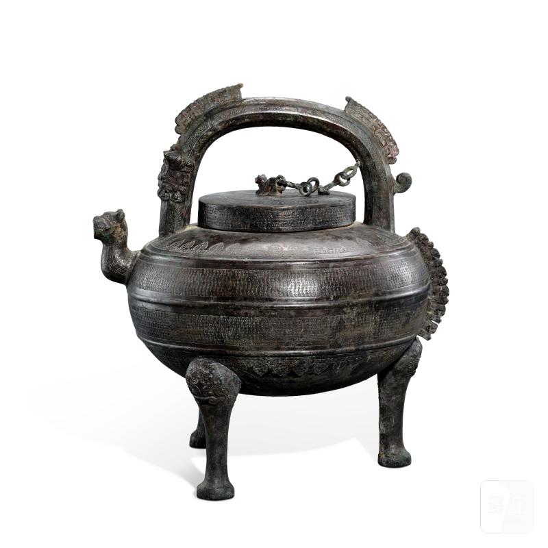 An archaic bronze ritual pouring vessel, he, Eastern Zhou dynasty, Spring and Autumn period | 東周春秋 青銅提梁獸首盉